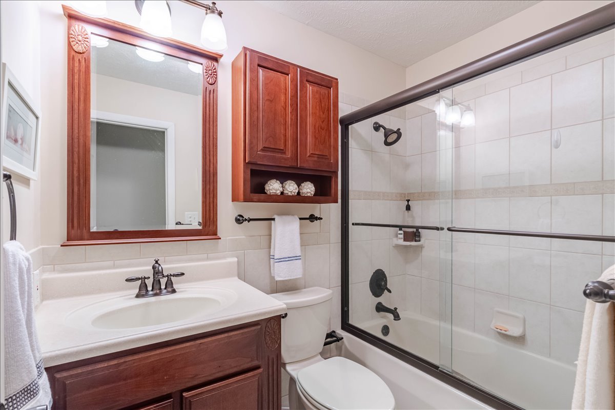 103 S Towanda Avenue 4 Property Photo 13