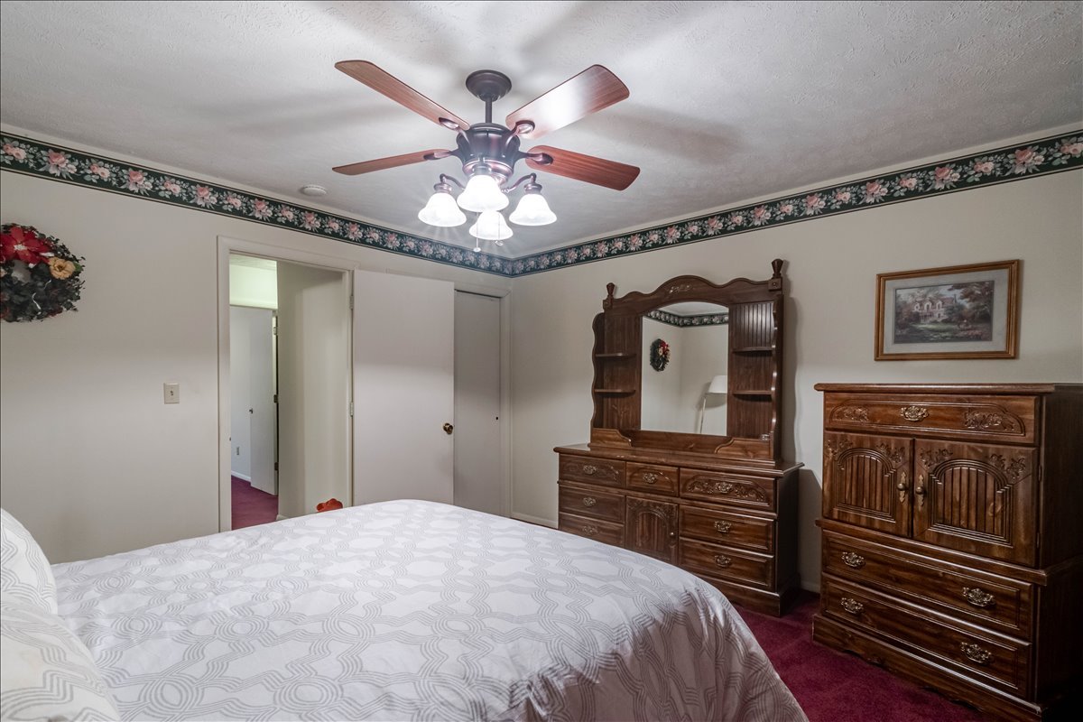 103 S Towanda Avenue 4 Property Photo 15