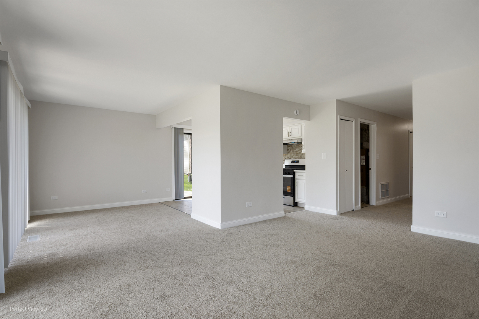 19215 Elm Drive 19215 Property Photo 5