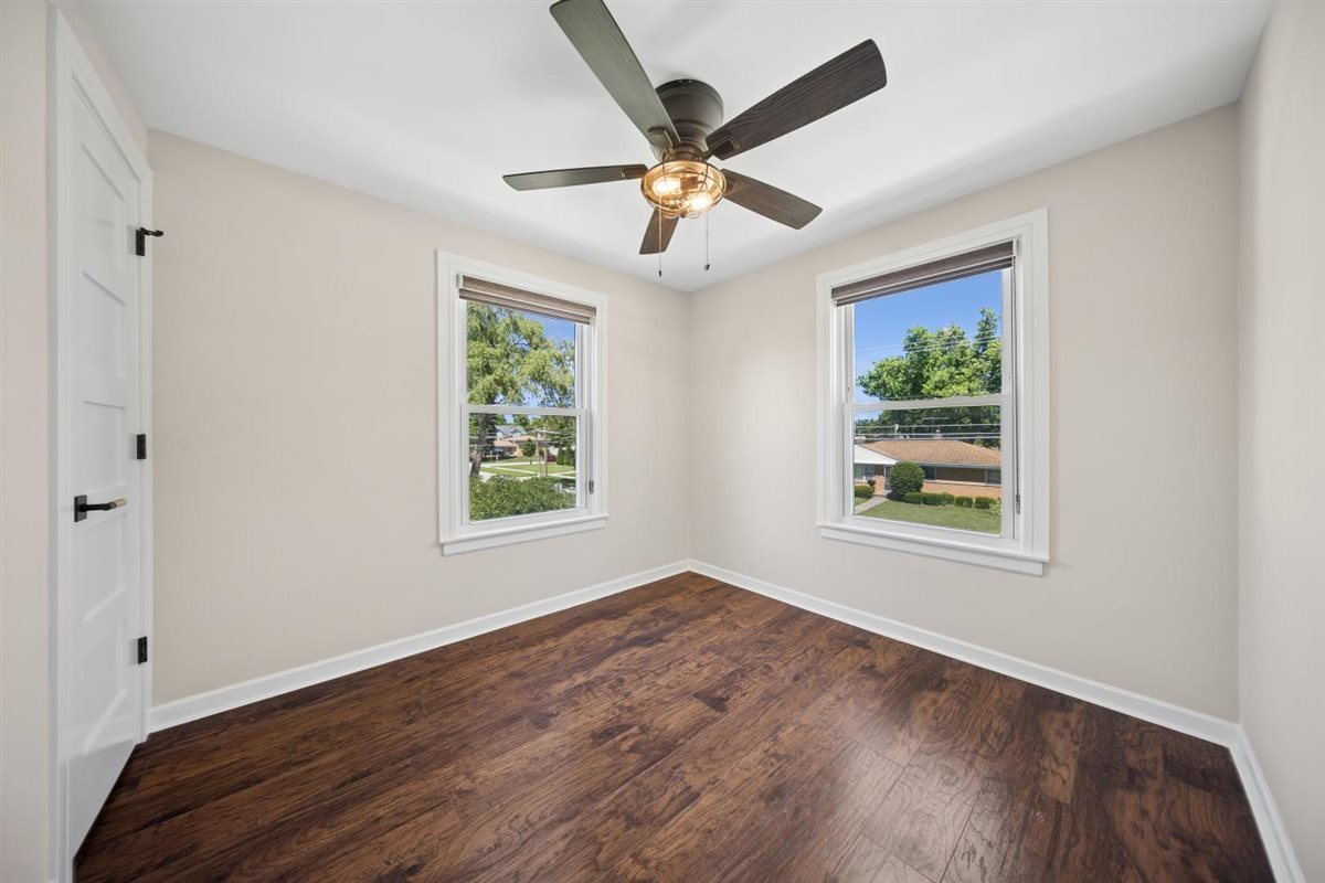 1798 Howard Avenue Property Photo 8