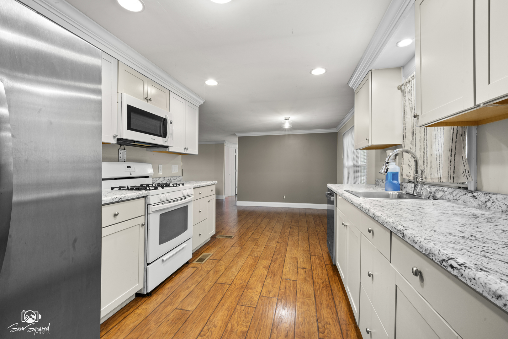 2 Berry Lane Property Photo 10