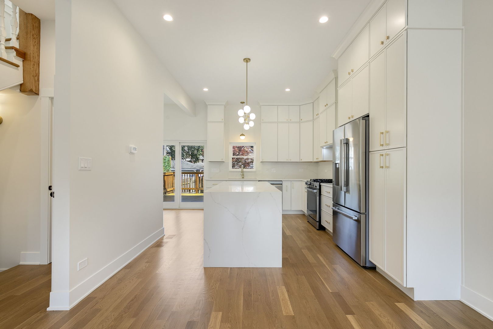 3534 W Le Moyne Street Property Photo 8