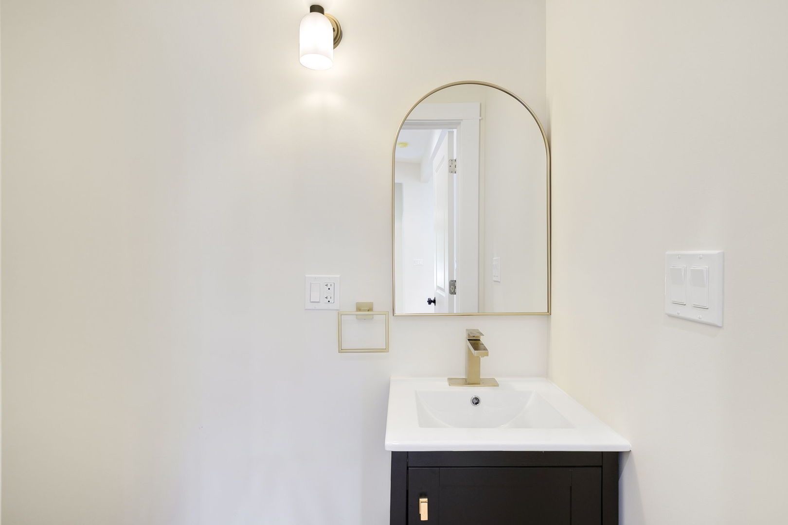 3534 W Le Moyne Street Property Photo 15