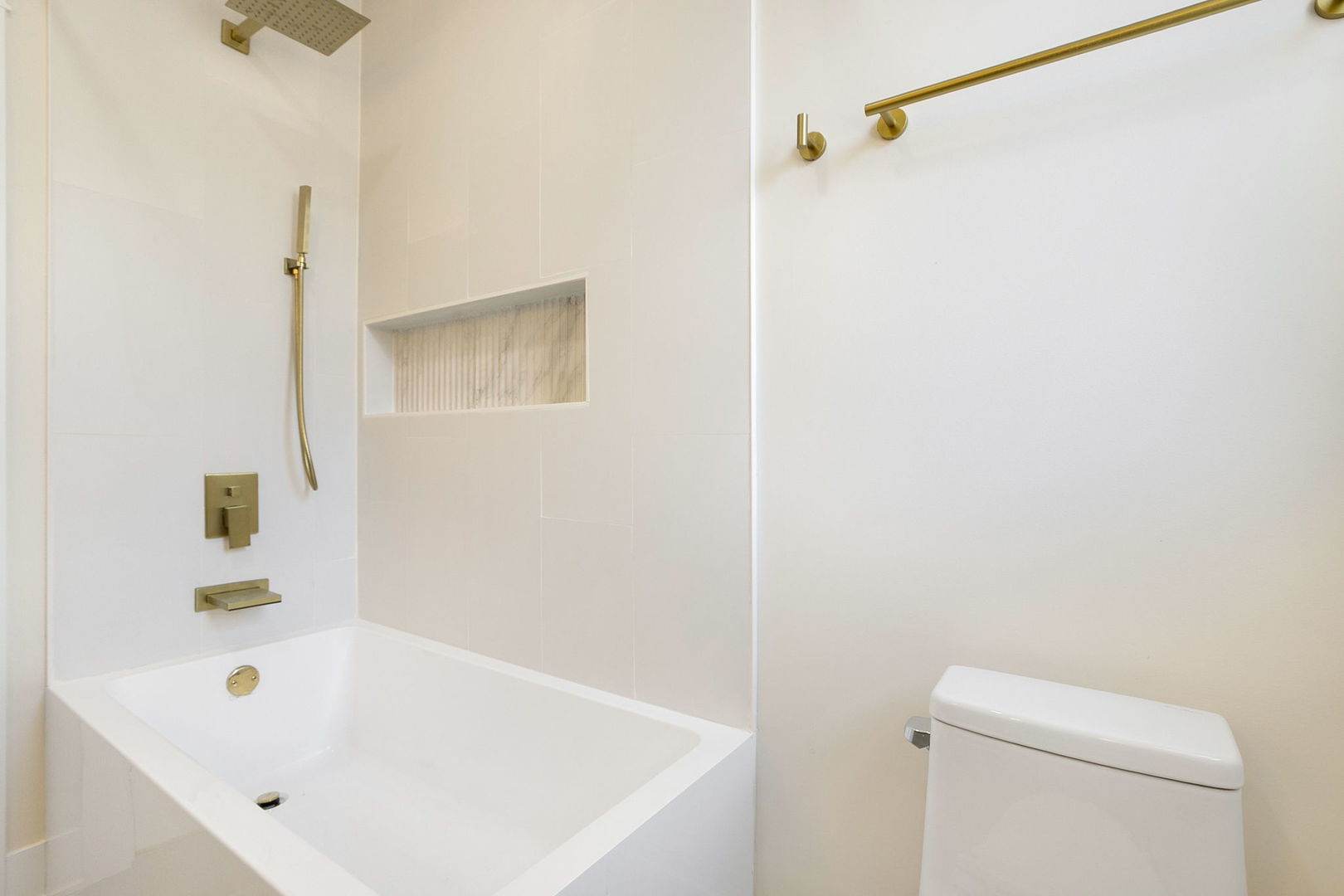 3534 W Le Moyne Street Property Photo 26