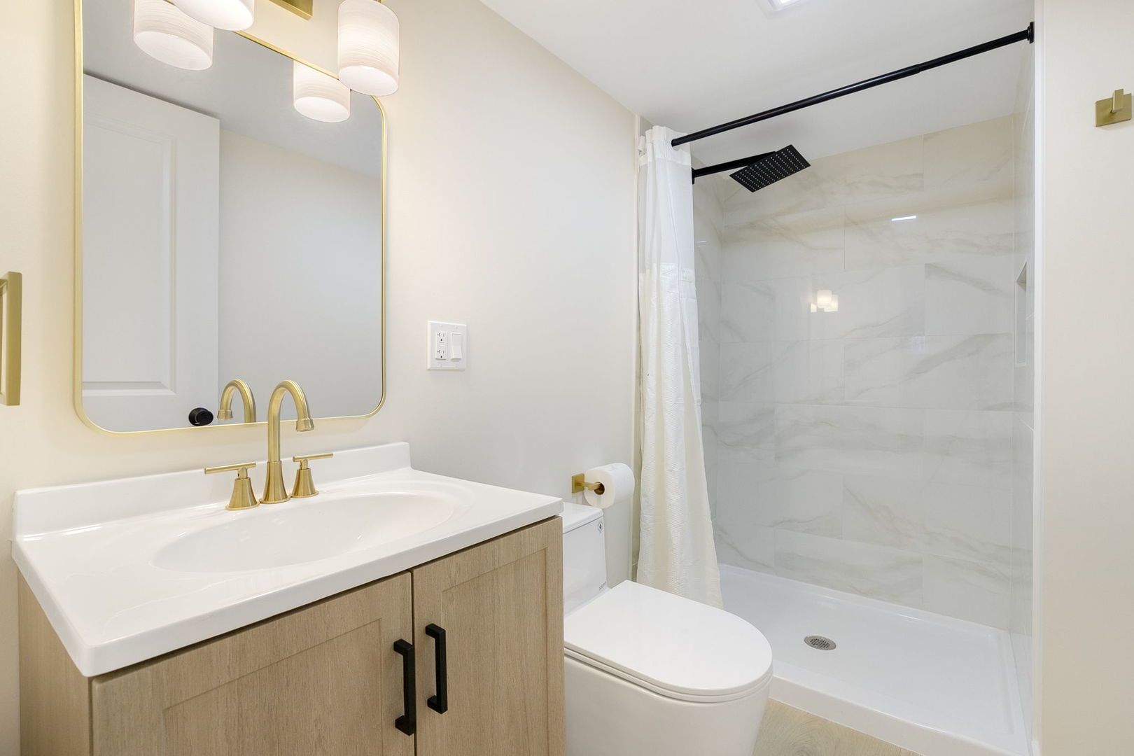 3534 W Le Moyne Street Property Photo 29