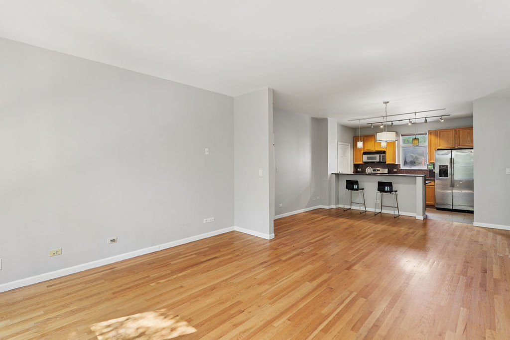 1500 S Halsted Street 2a Property Photo 12