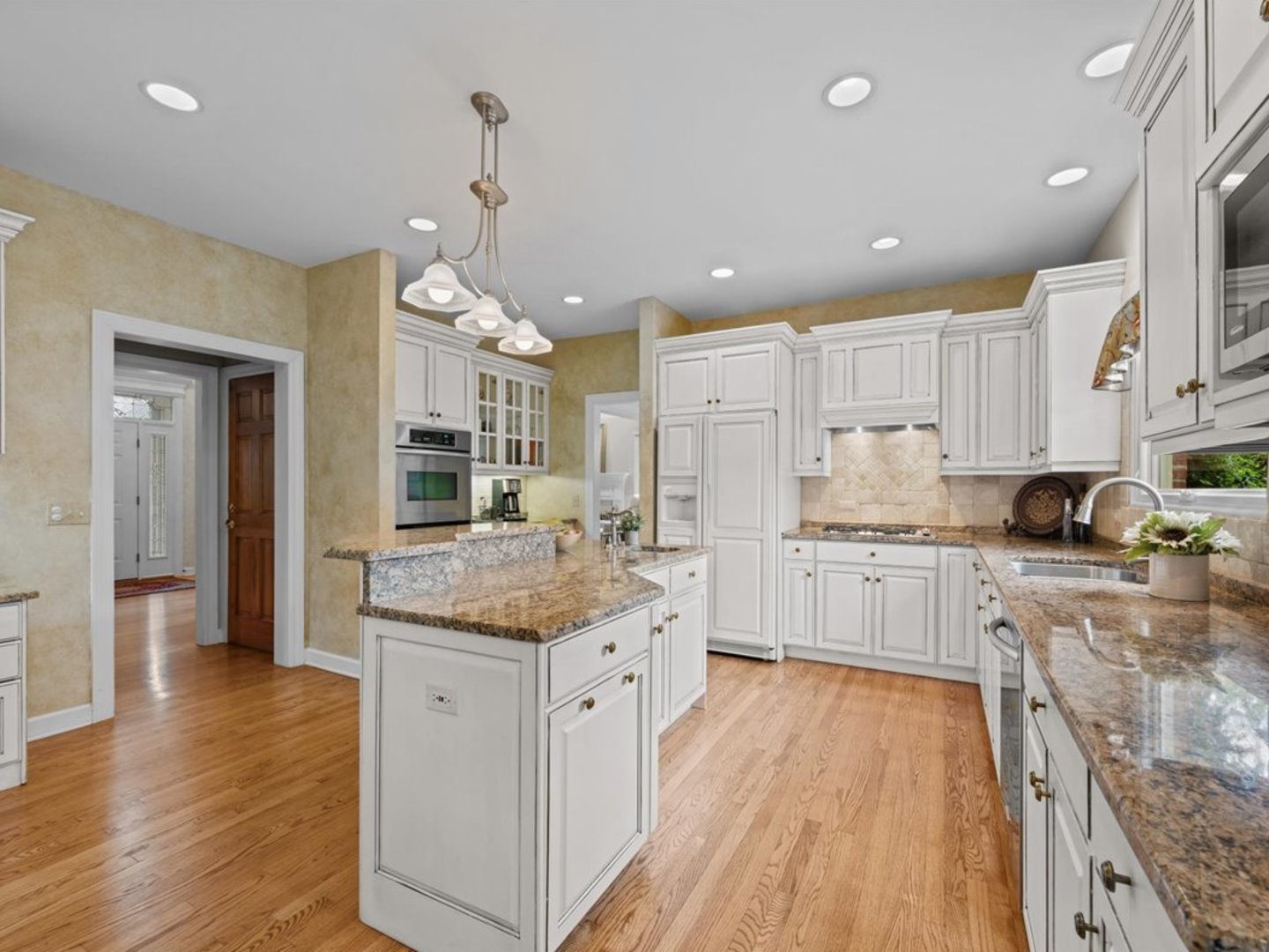 7n286 Whispering Trail Property Photo 8