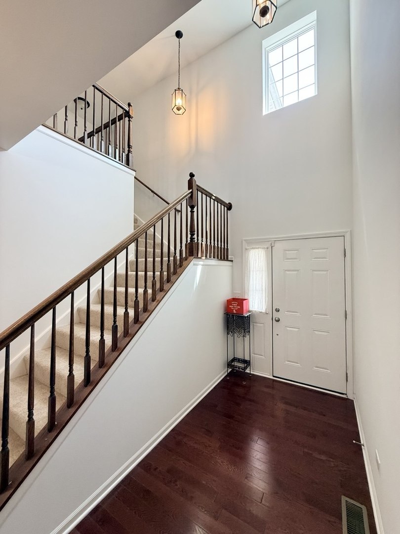 2715 Blakely Lane Property Photo 2