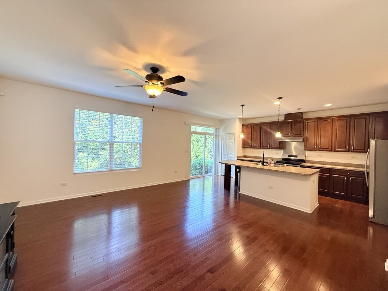 2715 Blakely Lane Property Photo 3