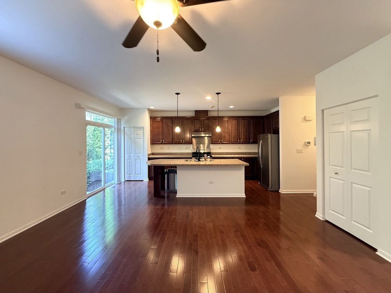 2715 Blakely Lane Property Photo 4