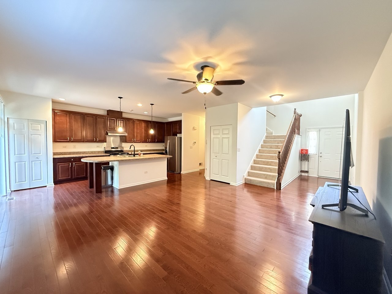 2715 Blakely Lane Property Photo 5