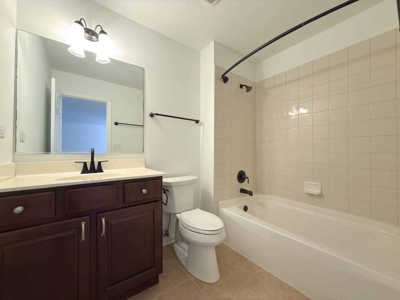 2715 Blakely Lane Property Photo 17