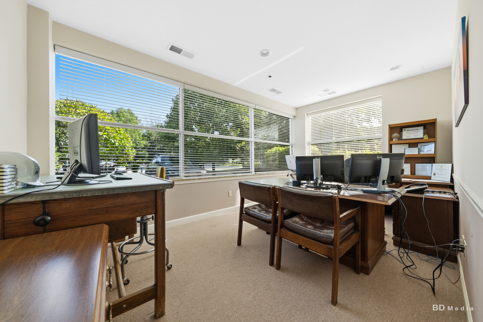 9455 Enterprise Drive Property Photo 10