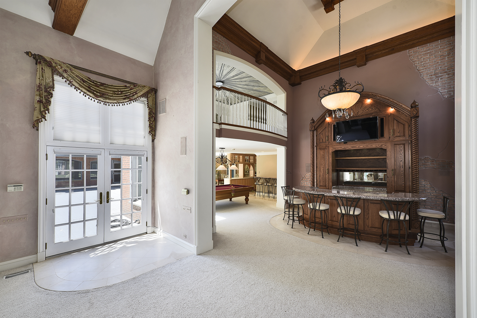 1661 Balmoral Lane Property Photo 8