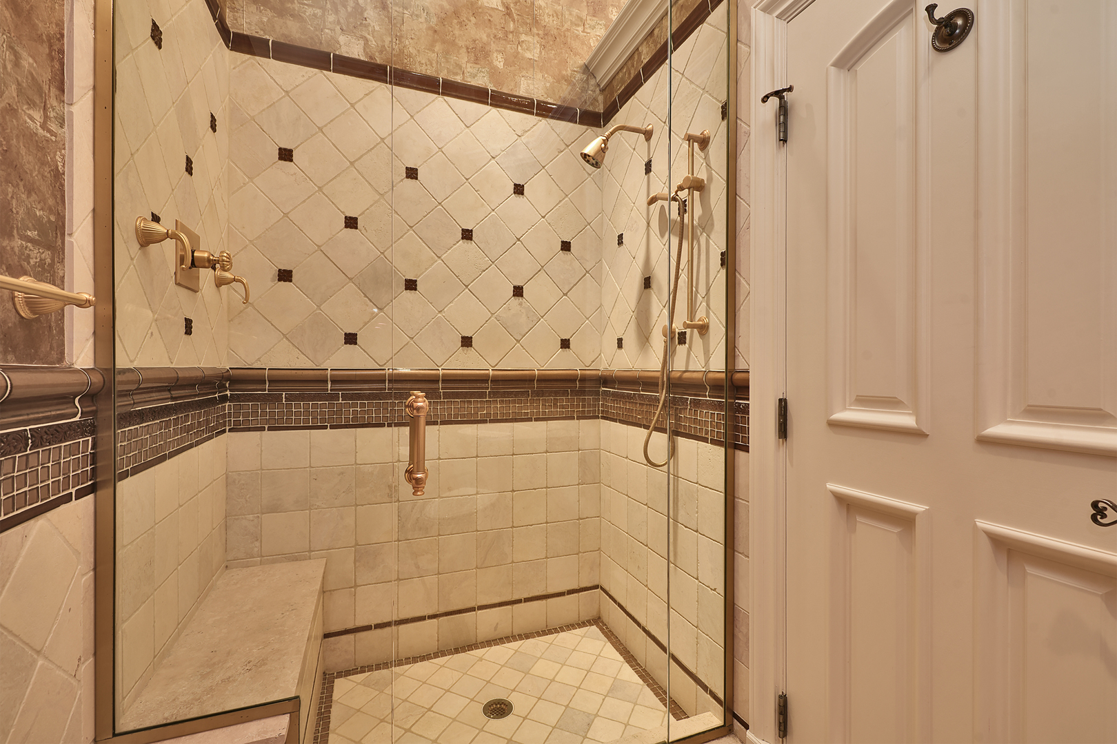 1661 Balmoral Lane Property Photo 38