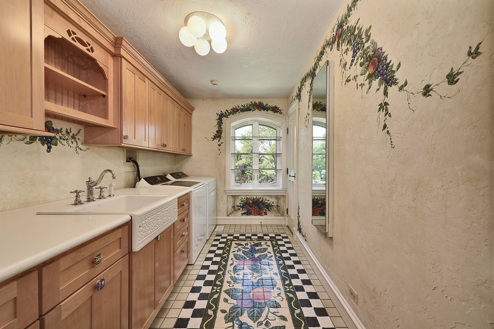 1661 Balmoral Lane Property Photo 40