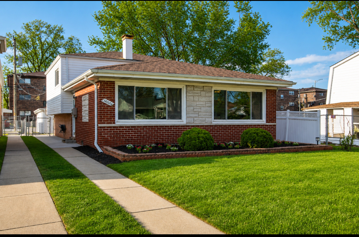 14024 S Saginaw Avenue Property Photo 1