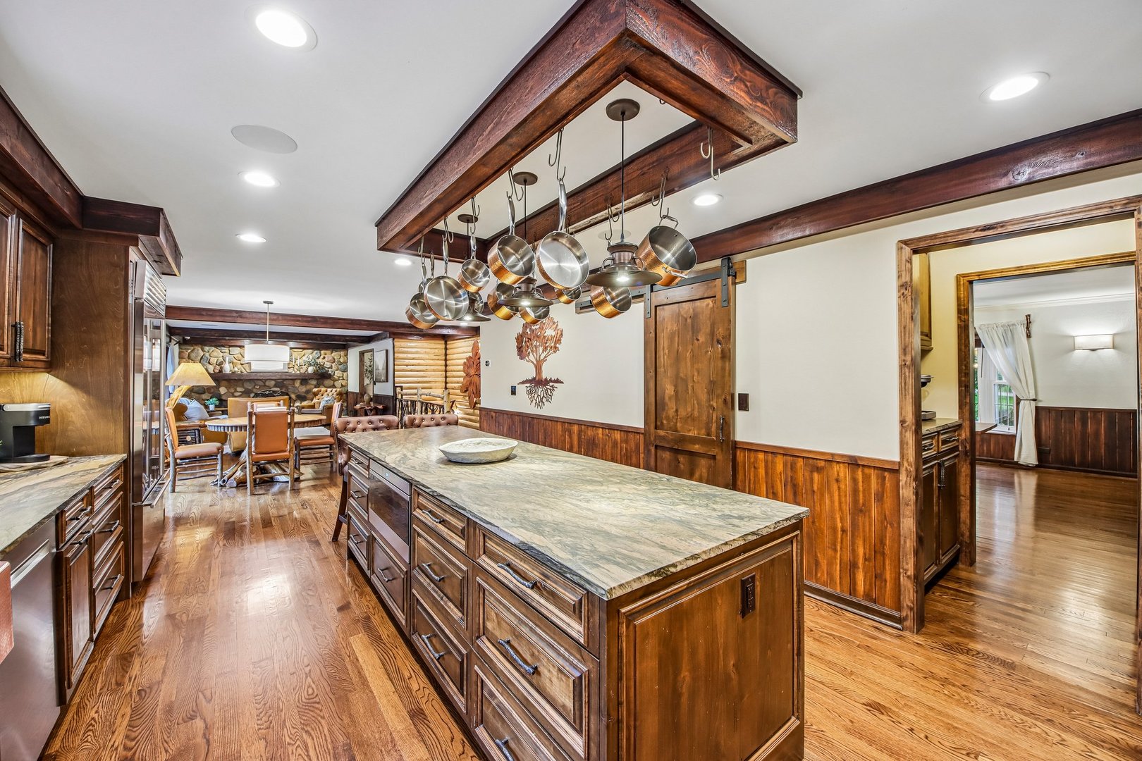 10 Elm Street Property Photo 15