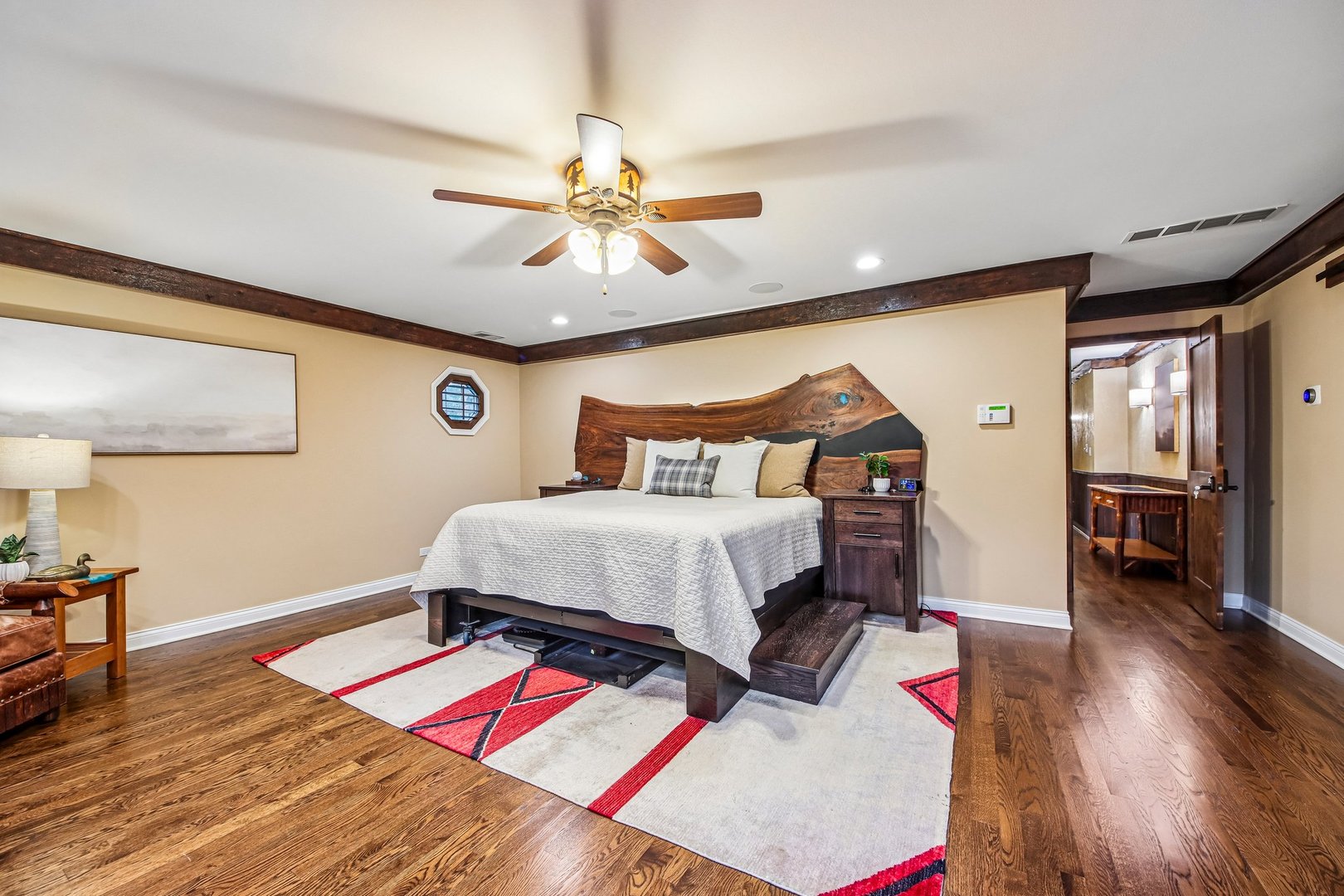 10 Elm Street Property Photo 26