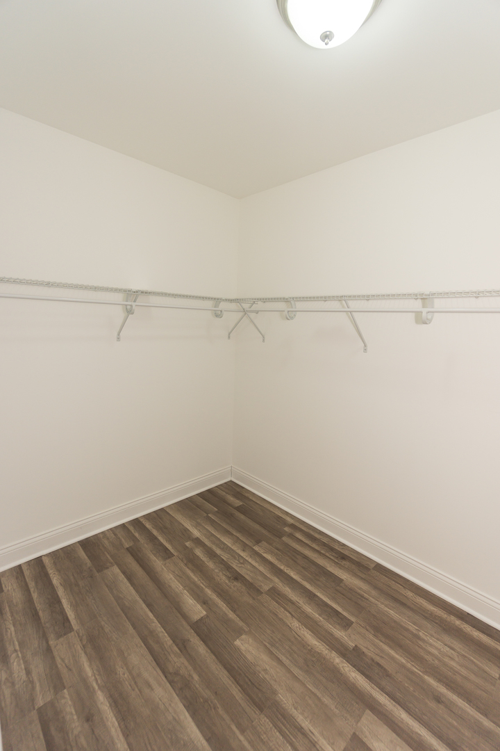 250 Old Oak Drive 172 Property Photo 25