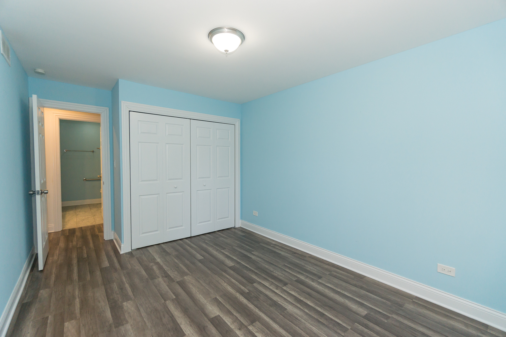 250 Old Oak Drive 172 Property Photo 29