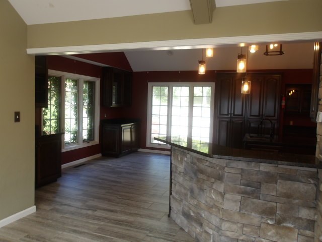 304 Greenway Lane Property Photo 4