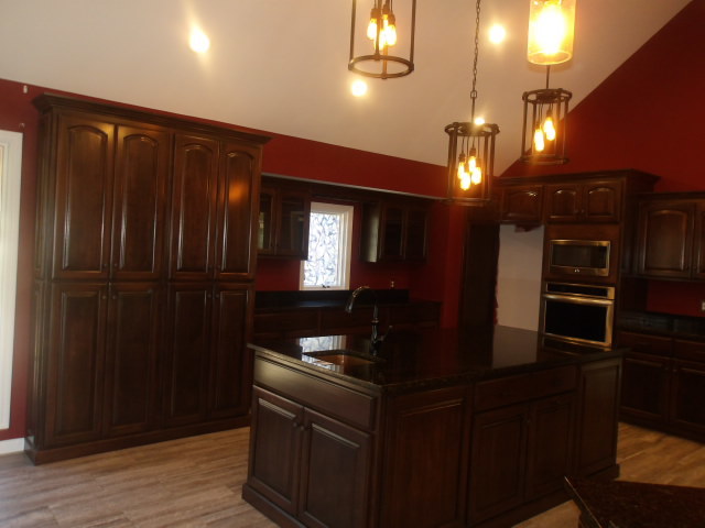 304 Greenway Lane Property Photo 7
