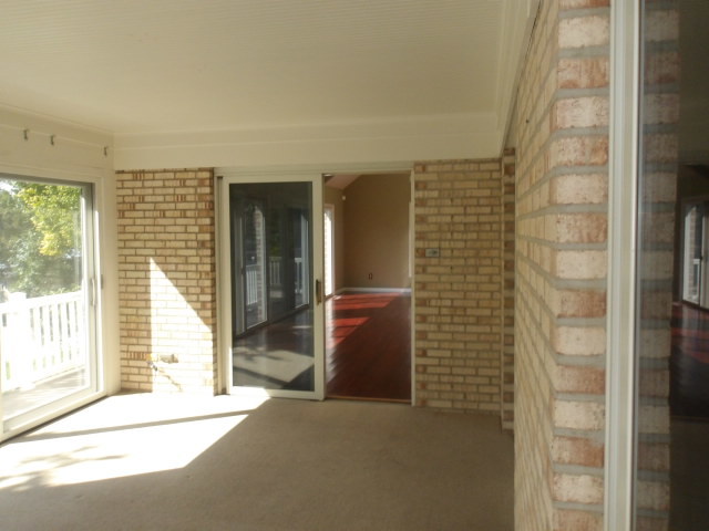 304 Greenway Lane Property Photo 13