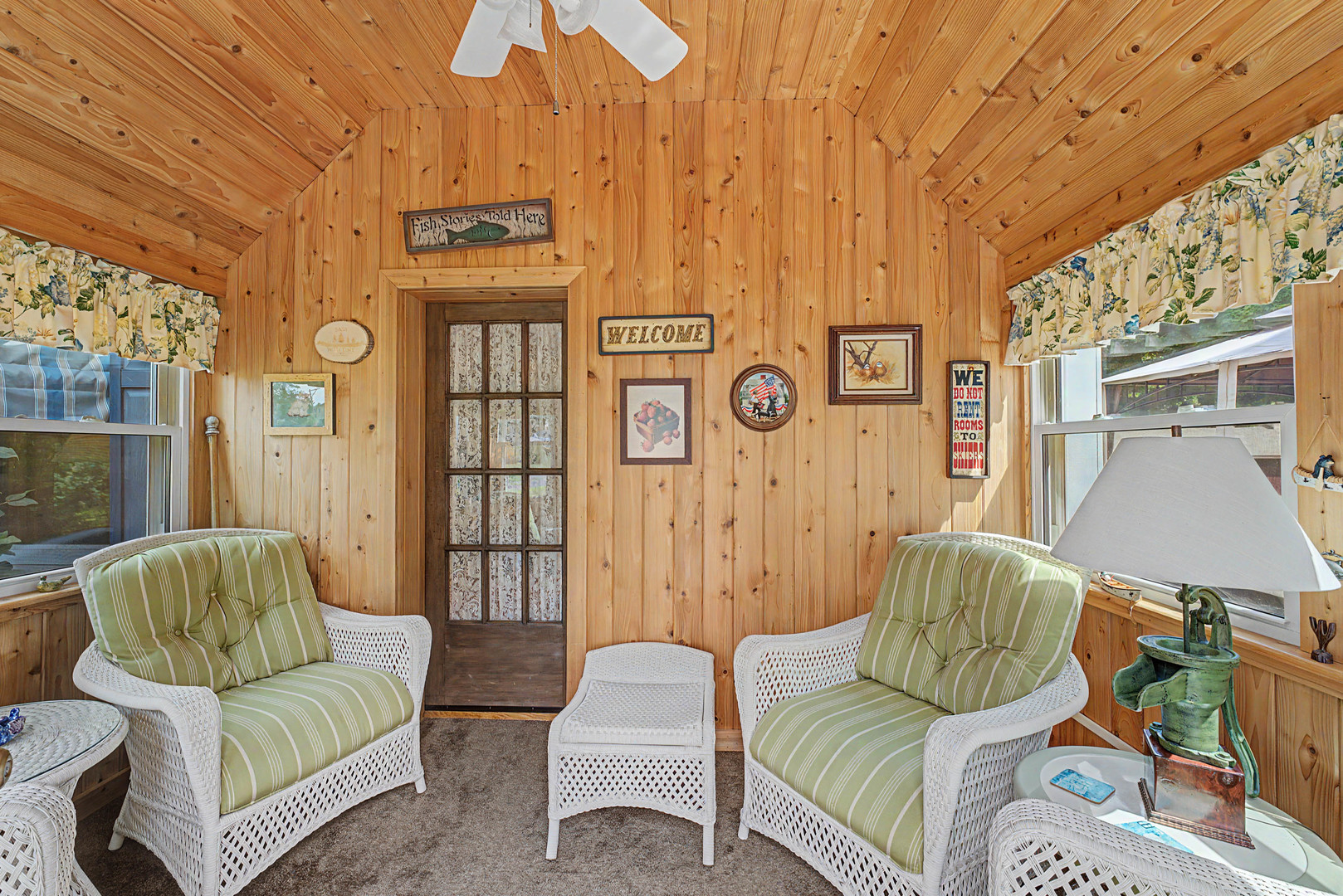 9000 Wolf Road Property Photo 16