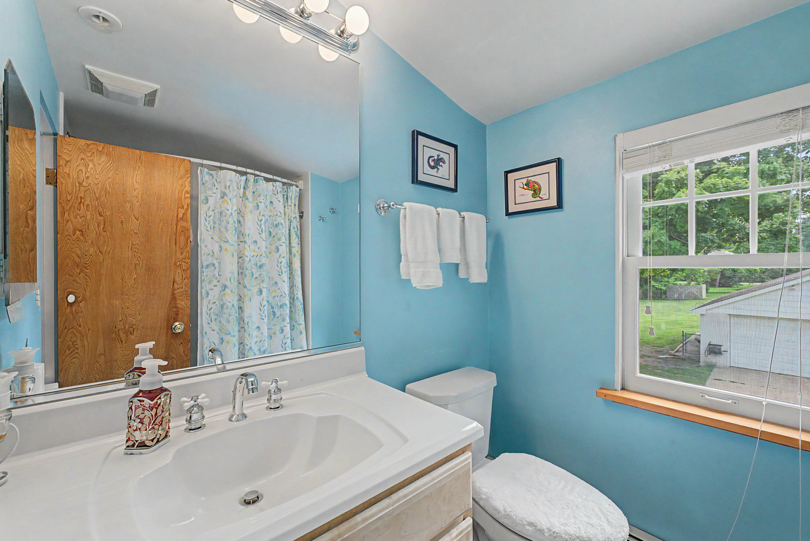 9000 Wolf Road Property Photo 30
