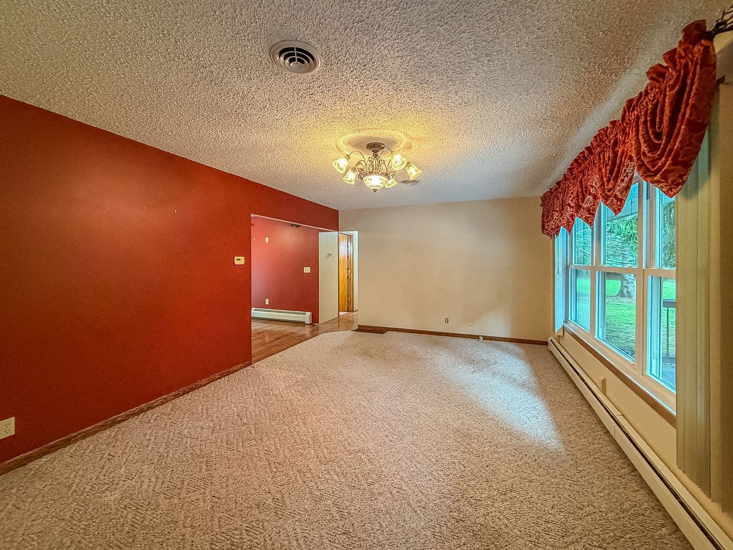 14373 N County Road 2200e Property Photo 5