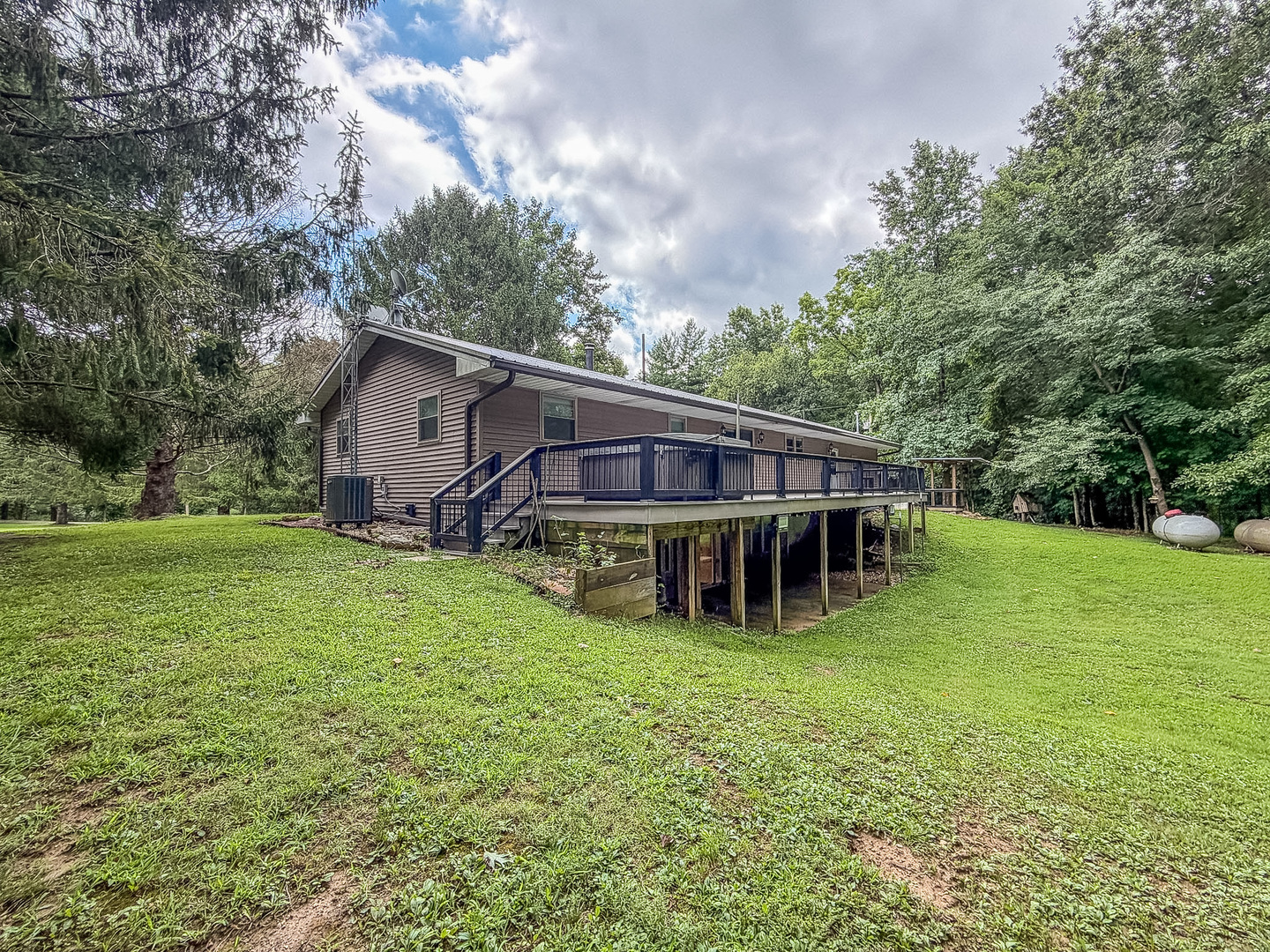 14373 N County Road 2200e Property Photo 38