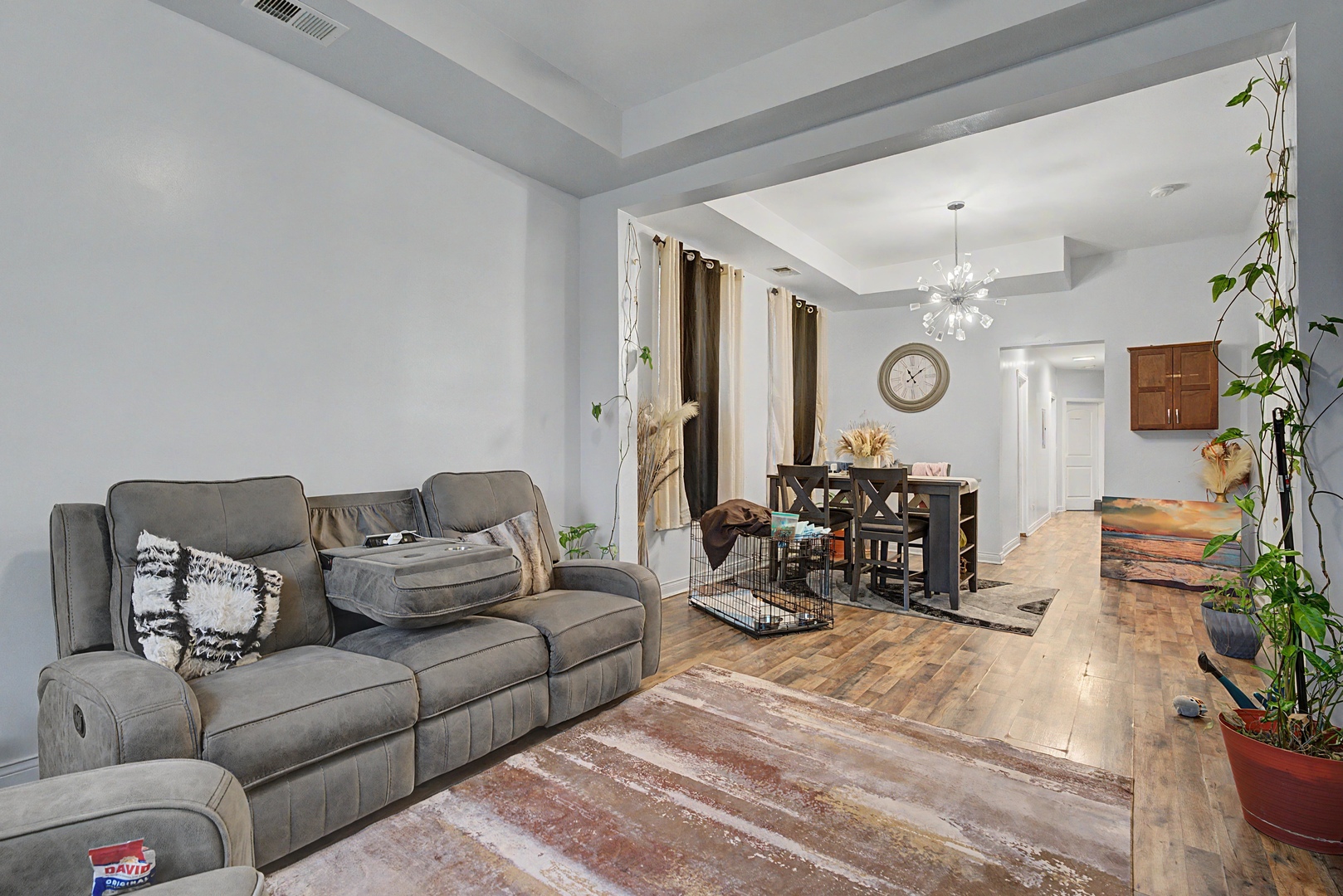 5406 S May Street Property Photo 17
