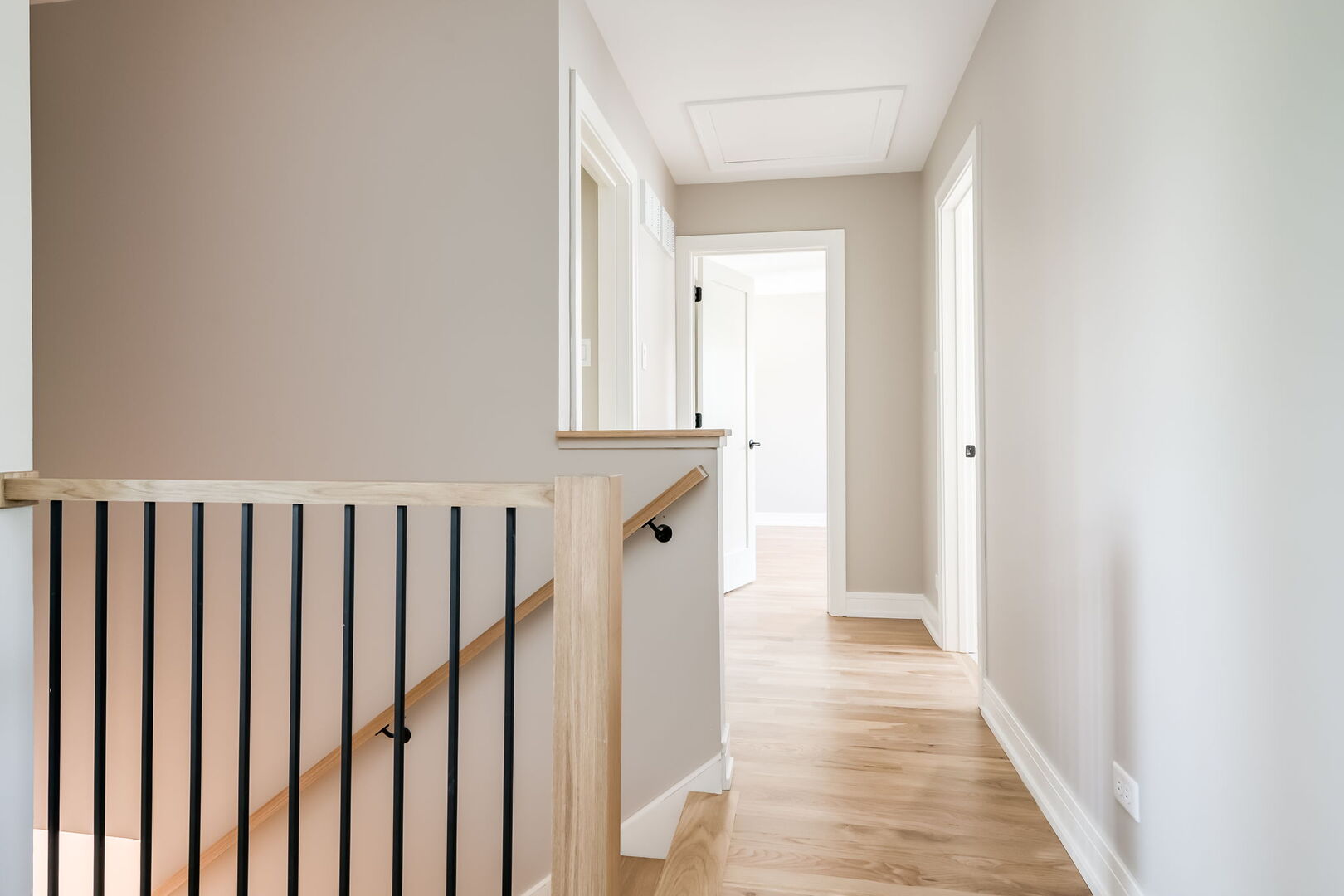 305 E Armitage Avenue Property Photo 12
