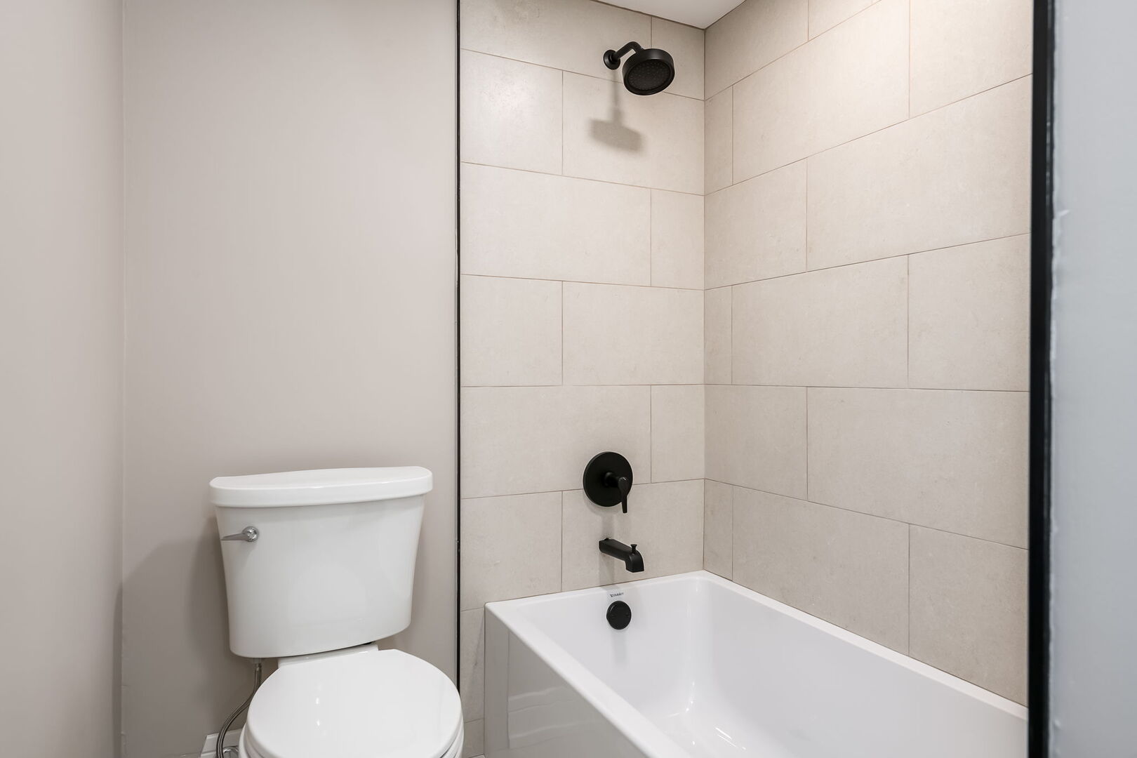 305 E Armitage Avenue Property Photo 15