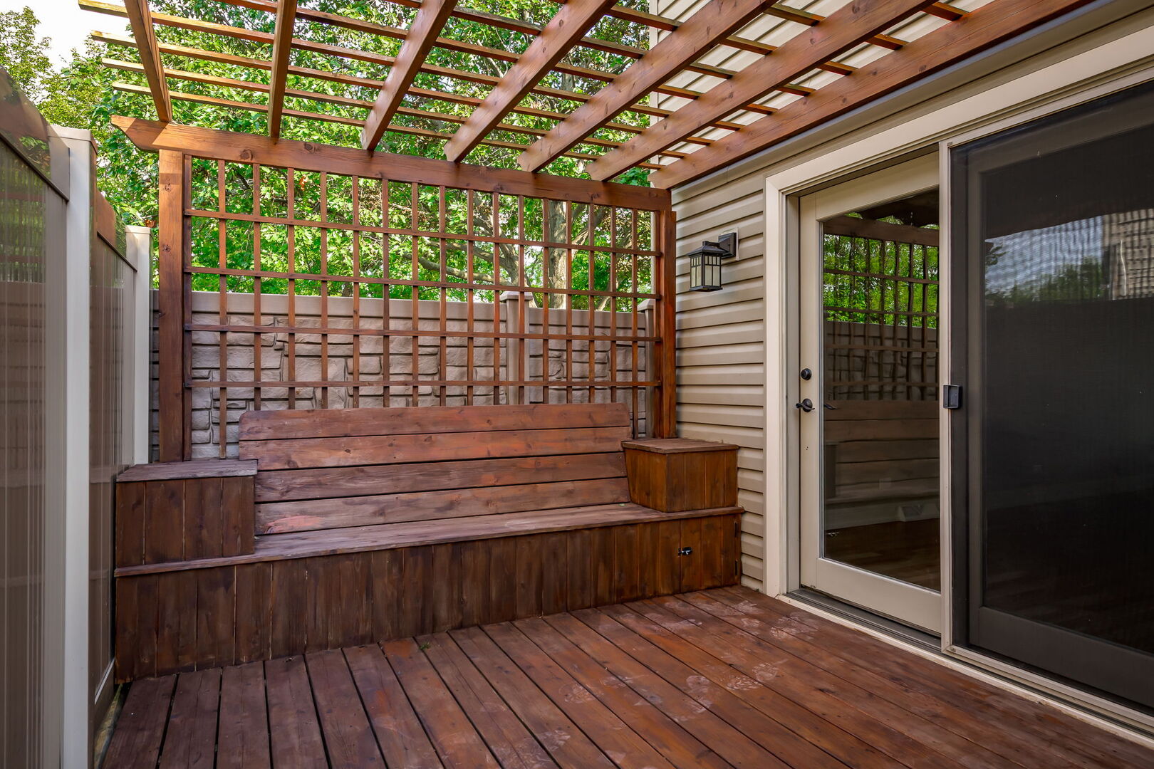 305 E Armitage Avenue Property Photo 23