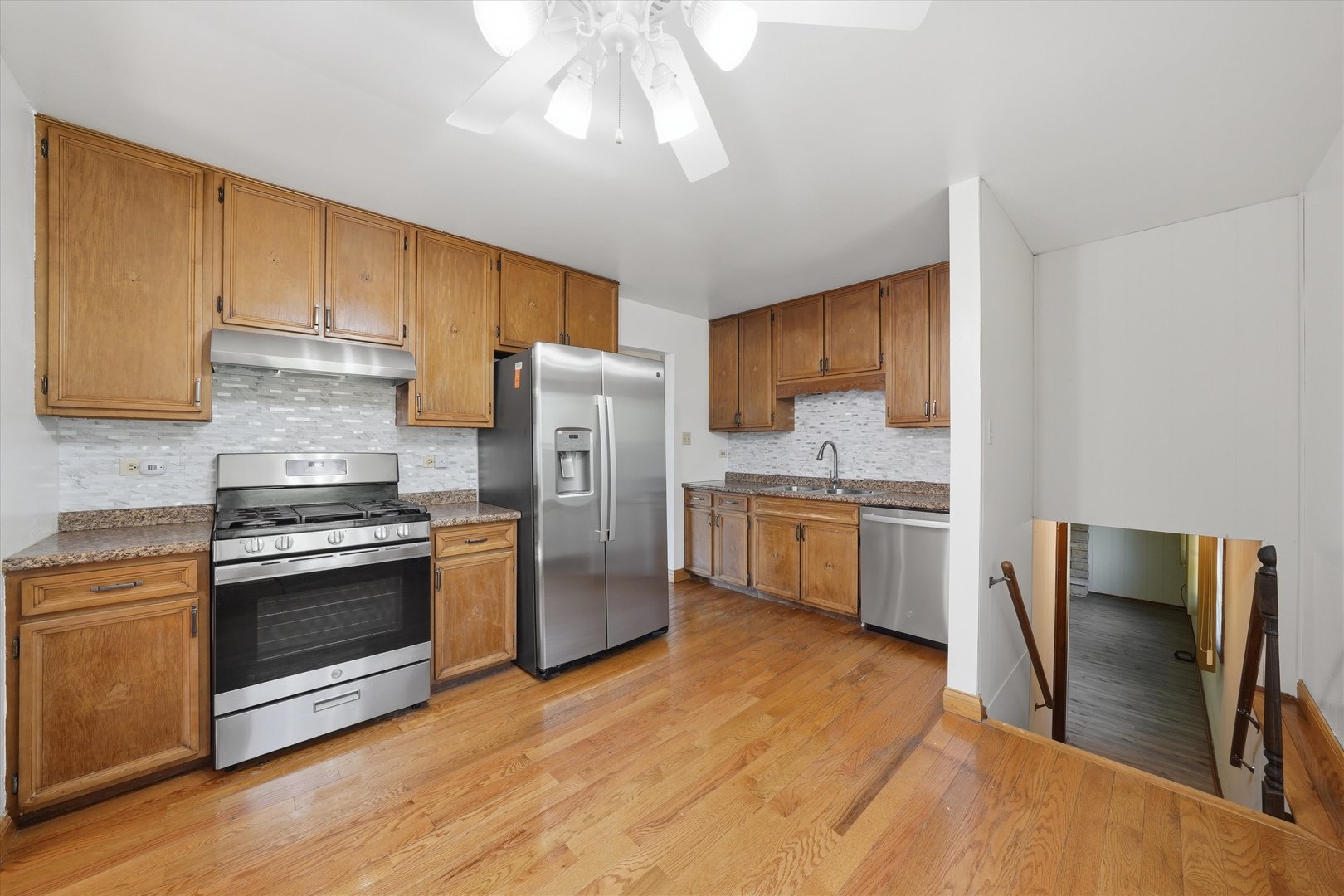 4050 Violet Lane Property Photo 10