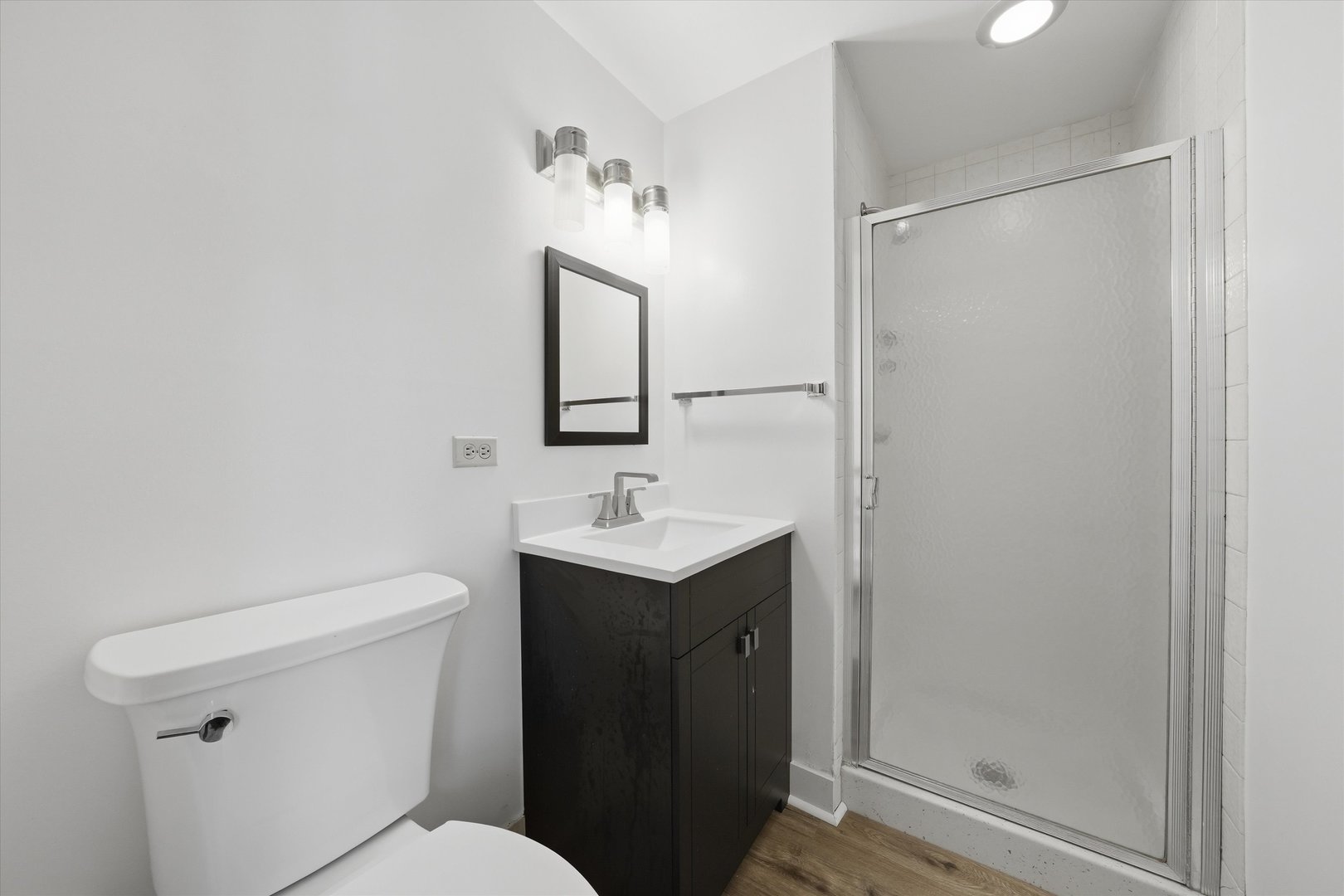 4050 Violet Lane Property Photo 12
