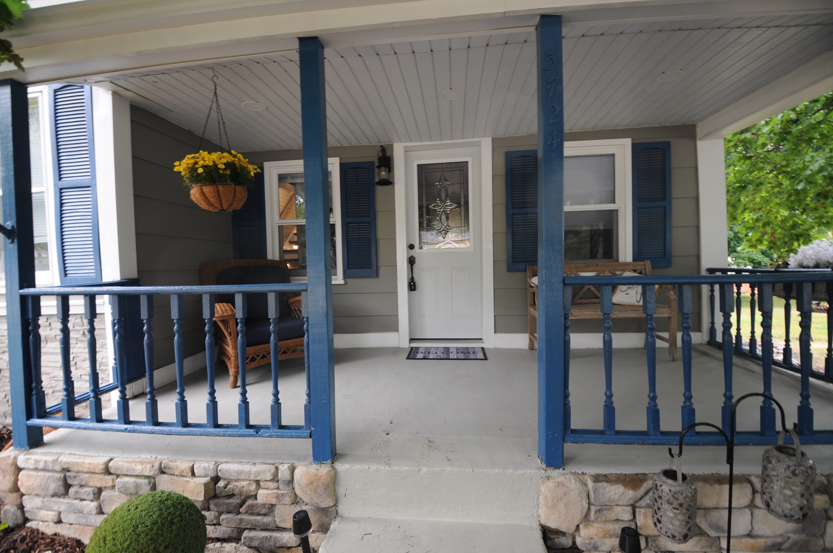 5724 Milwaukee Avenue Property Photo 1