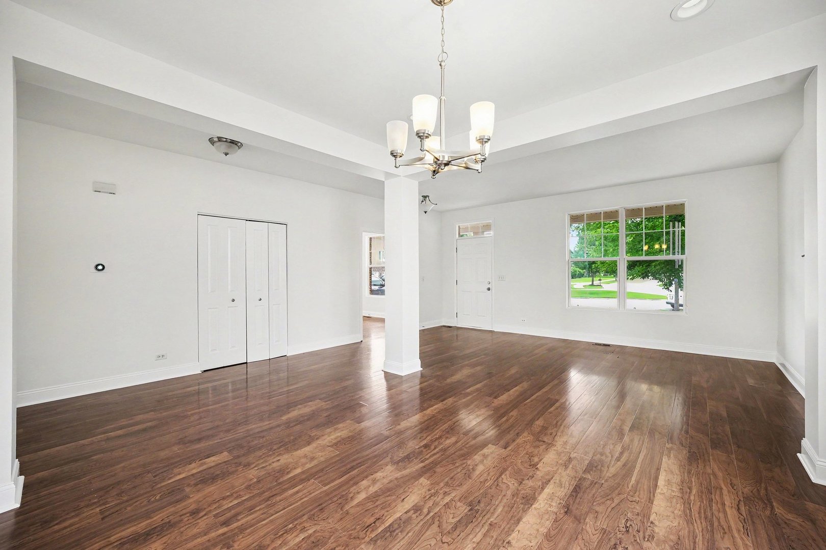 26613 Silverleaf Drive Property Photo 4