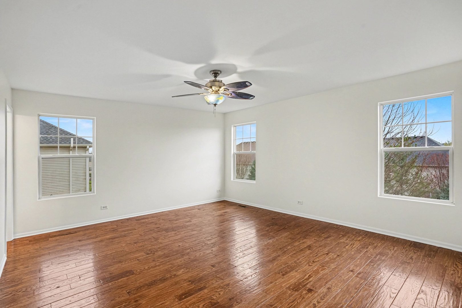 26613 Silverleaf Drive Property Photo 14