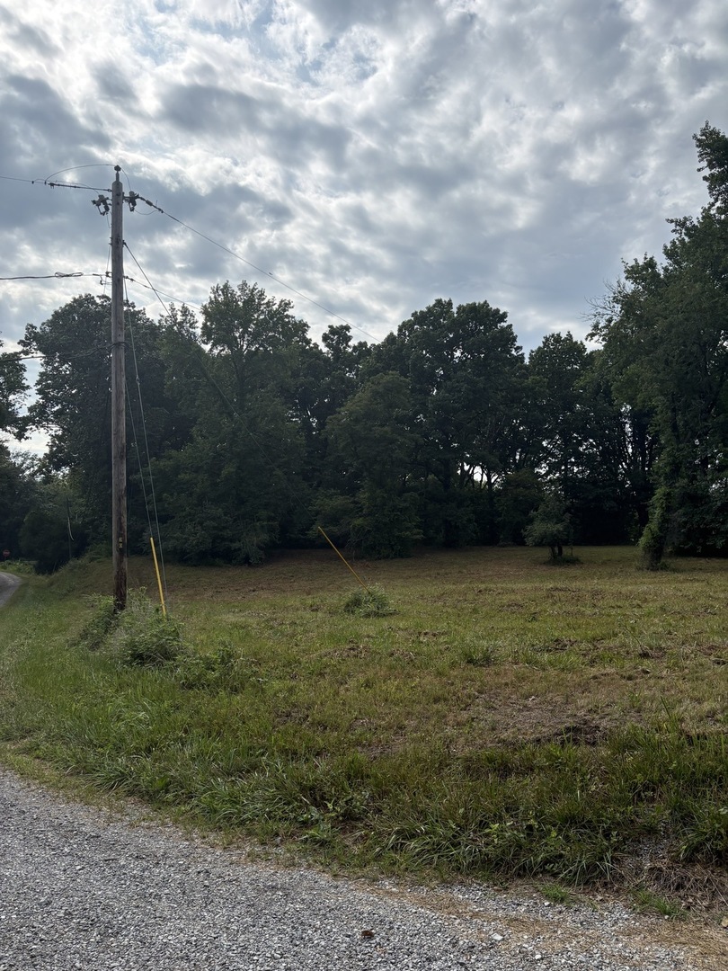 000 N Tolle Lane Property Photo 11