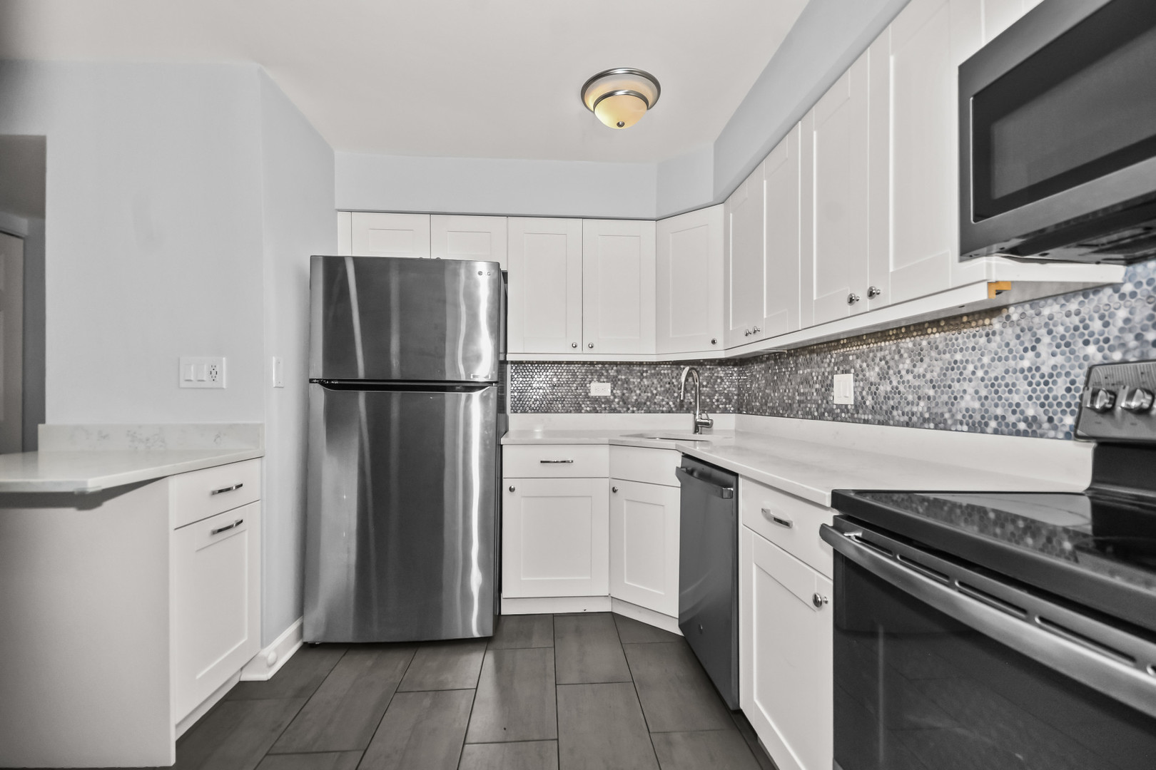 7248 Dixon Street B Property Photo 5