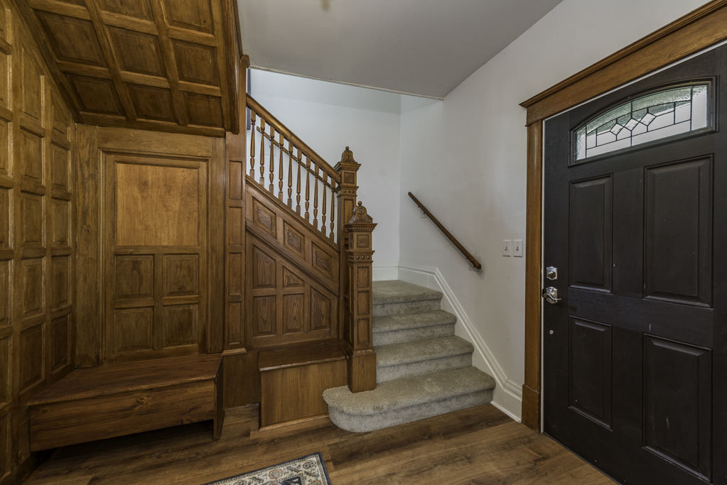 3002 Enoch Avenue Property Photo 10