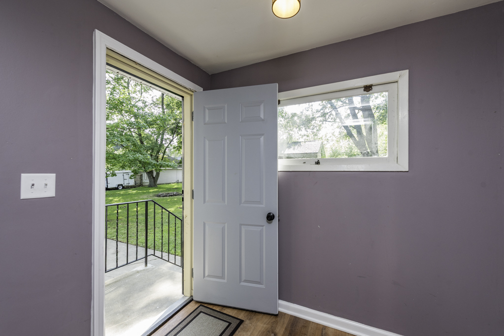 3002 Enoch Avenue Property Photo 16
