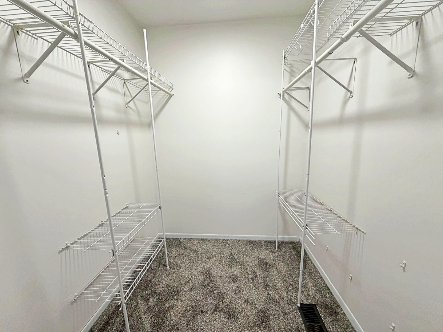 440 Lear Court Property Photo 7
