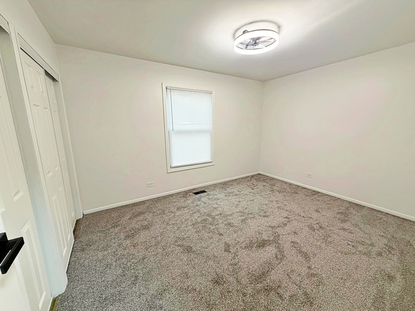 440 Lear Court Property Photo 9