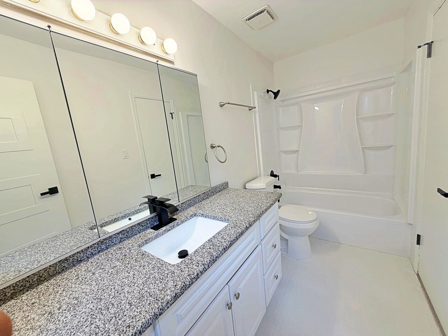 440 Lear Court Property Photo 11