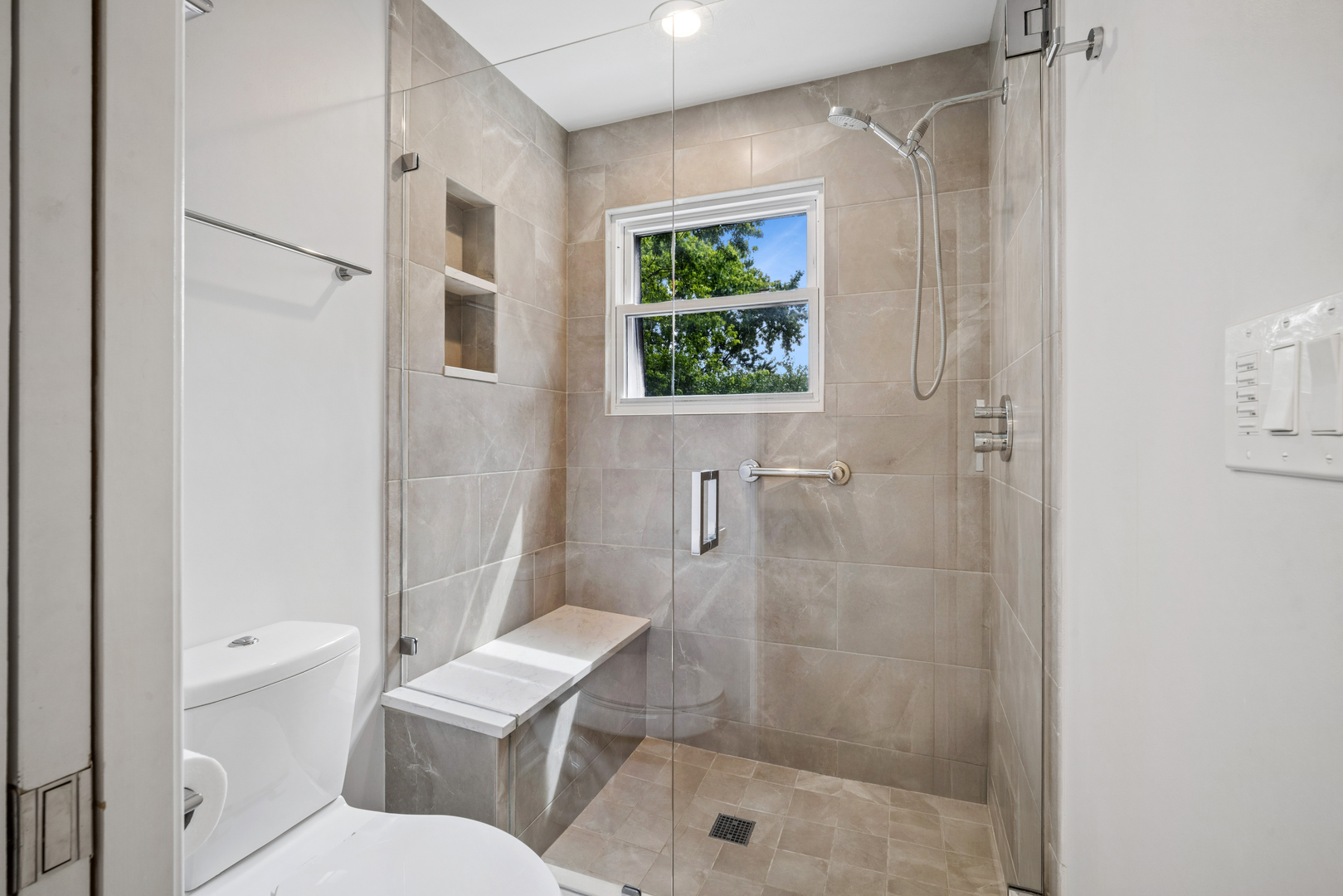 1645 Sherwood Road Property Photo 25
