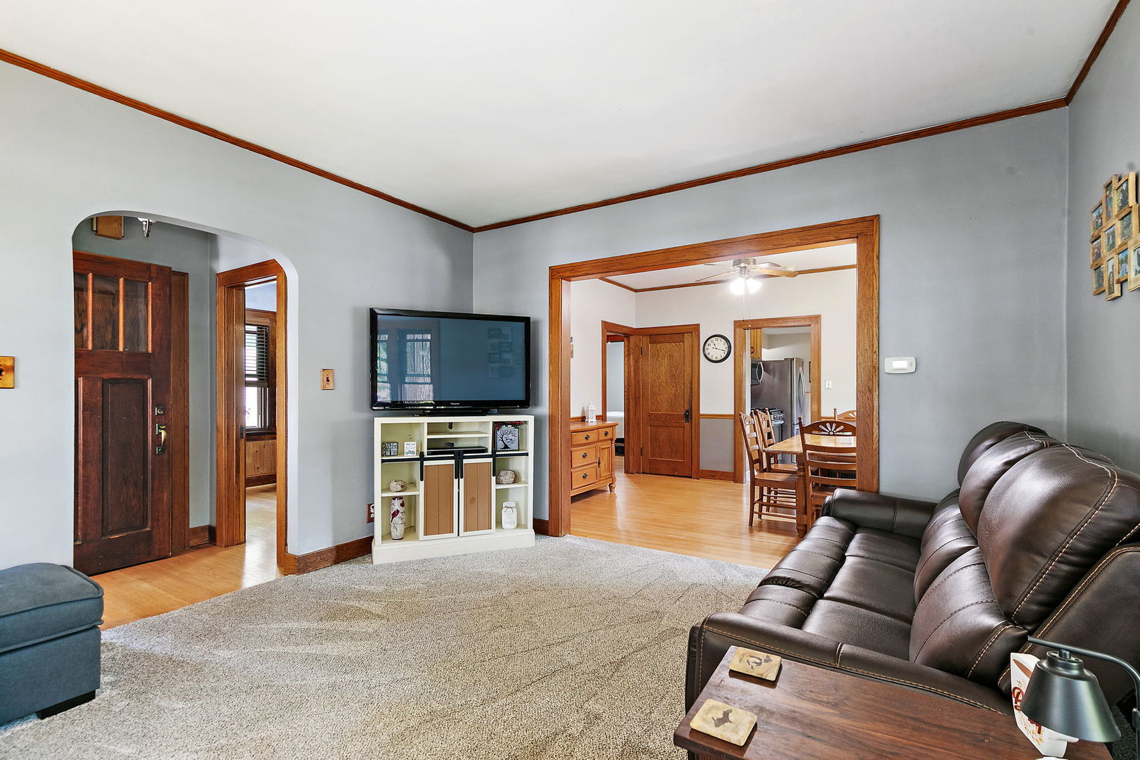 909 Augusta Avenue Property Photo 12